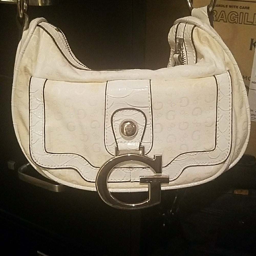 Guess purse